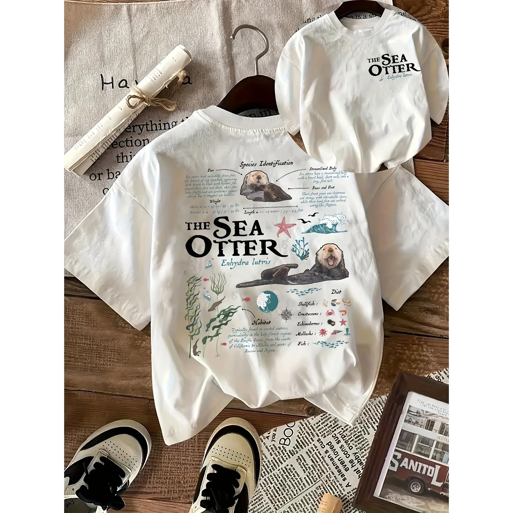 Sea Otter Graphic T‑Shirt, Vintage Nature Biology Chart Print Tee, Front Small Logo Back Large Sea Otter Species Encyclopedia Art Top, Aesthetic Wildlife Ocean Animal Oversized Casual T‑shirt For Nature Lovers Daily Outdoor Street Outfit