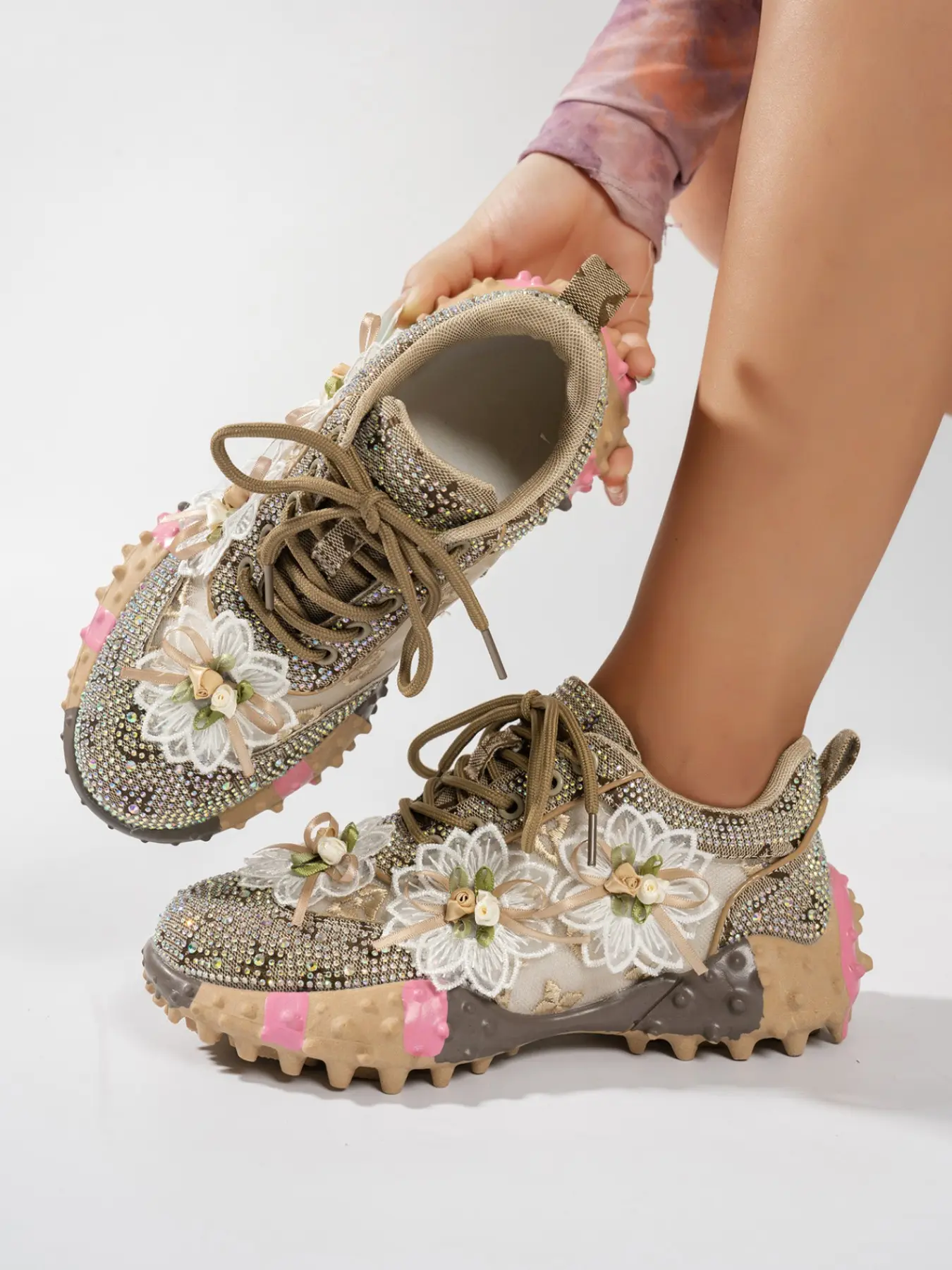 2026 New Lace Flower Rhinestone Dad Shoes for Women, Mesh Patched Durian Tooth Thick Sole Casual Shoes, Sweet Laces Height Boost Platform Shoes