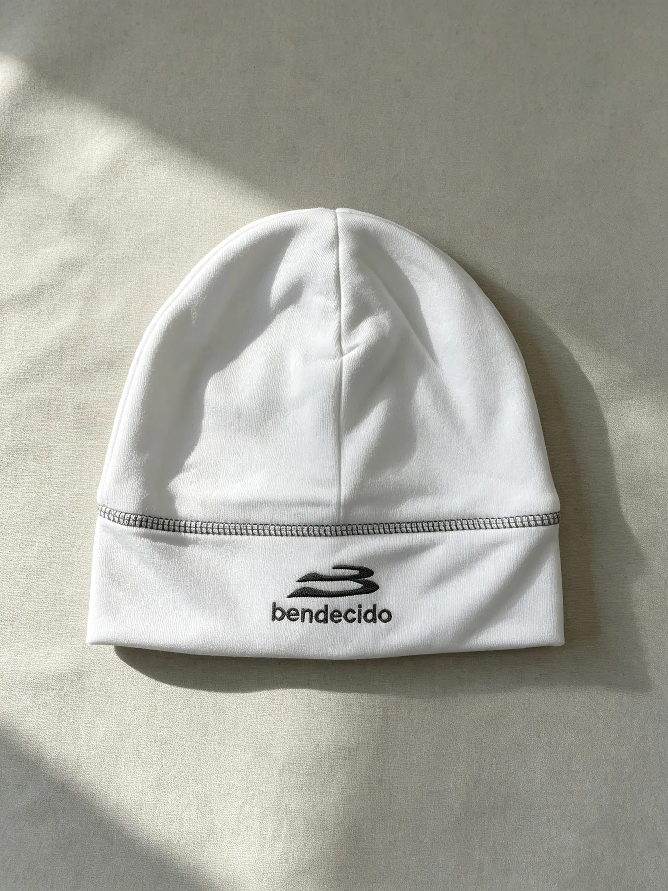 Baotou cold hat with contrasting colors, embroidered letters, simple basic style, slim fit pile cap for men and women, Casual Hat