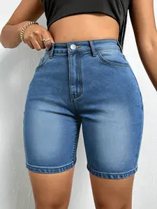 Women's High Waist Stretch Denim Jean Shorts, Casual Fitted Shorts, Light Blue Washed Slim Fit Midi Pants, Casual Everyday Wear, Versatile and Comfortable