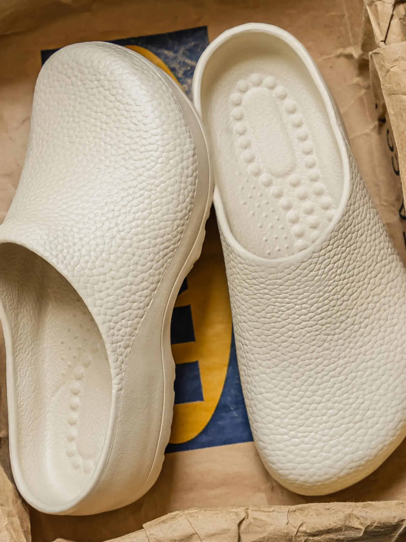 Unisex Lychee Grain Waterproof Thick Springy EVA Sole Bread Style Closed Toe Backless Mule Clog Slippers, Suitable For Nurses, Kitchen Chefs, Nail Technicians, Household, Gardening And Bathroom Use