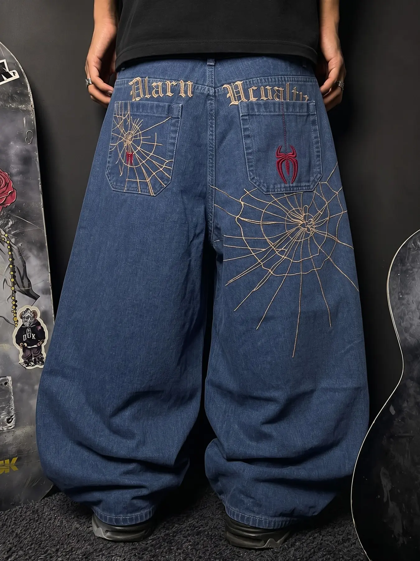 Blue Loose Fit Casual Embroidered Jeans, Streetwear Spider Web Embroidery Straight Leg Jeans, Vintage Fashion Daily Commute Jeans