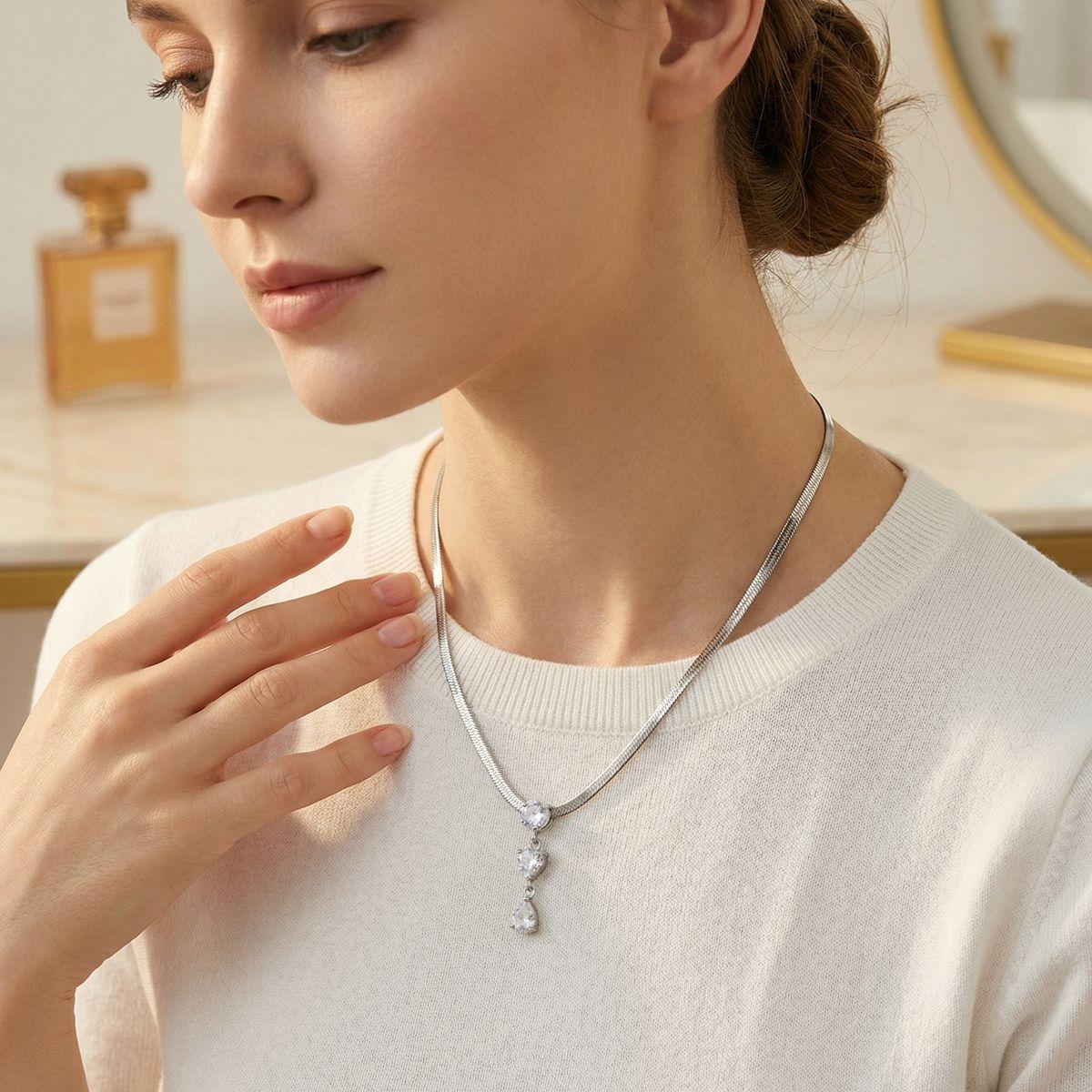 Herringbone Chain Necklace for Women Adjustable Pendant Rhinestone Jewelry Elegant Accessories for Mother's Day Gifts and Anniversary