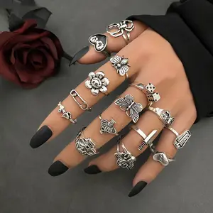 2026 Vintage Silver Rings Set for Men Women Grunge Goth Butterfly Skull Dice Finger Ring Pack Punk Stackable Jewelry Gift Eboy Egirl Streetwear