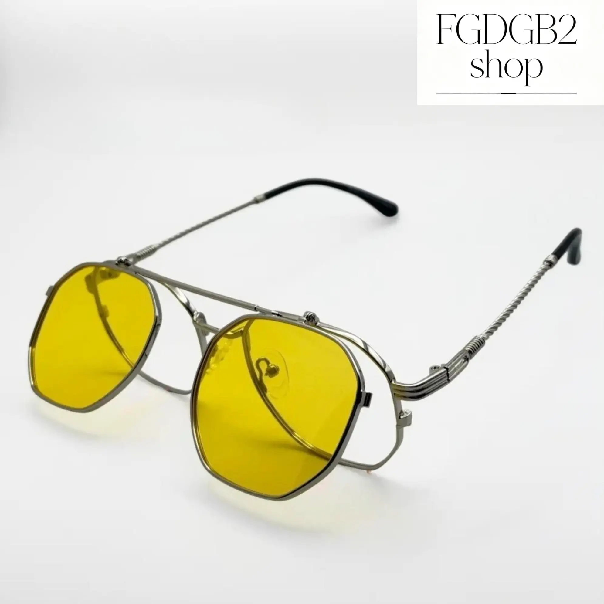 Retro Flip-Up Aviator Sunglasses for Men, Vintage Square Metal Frame Shades, Adjustable Flip Lens Eyewear, Lightweight Fashion Glasses for Driving, Fishing, Outdoor Activities, Travel & Daily Wear