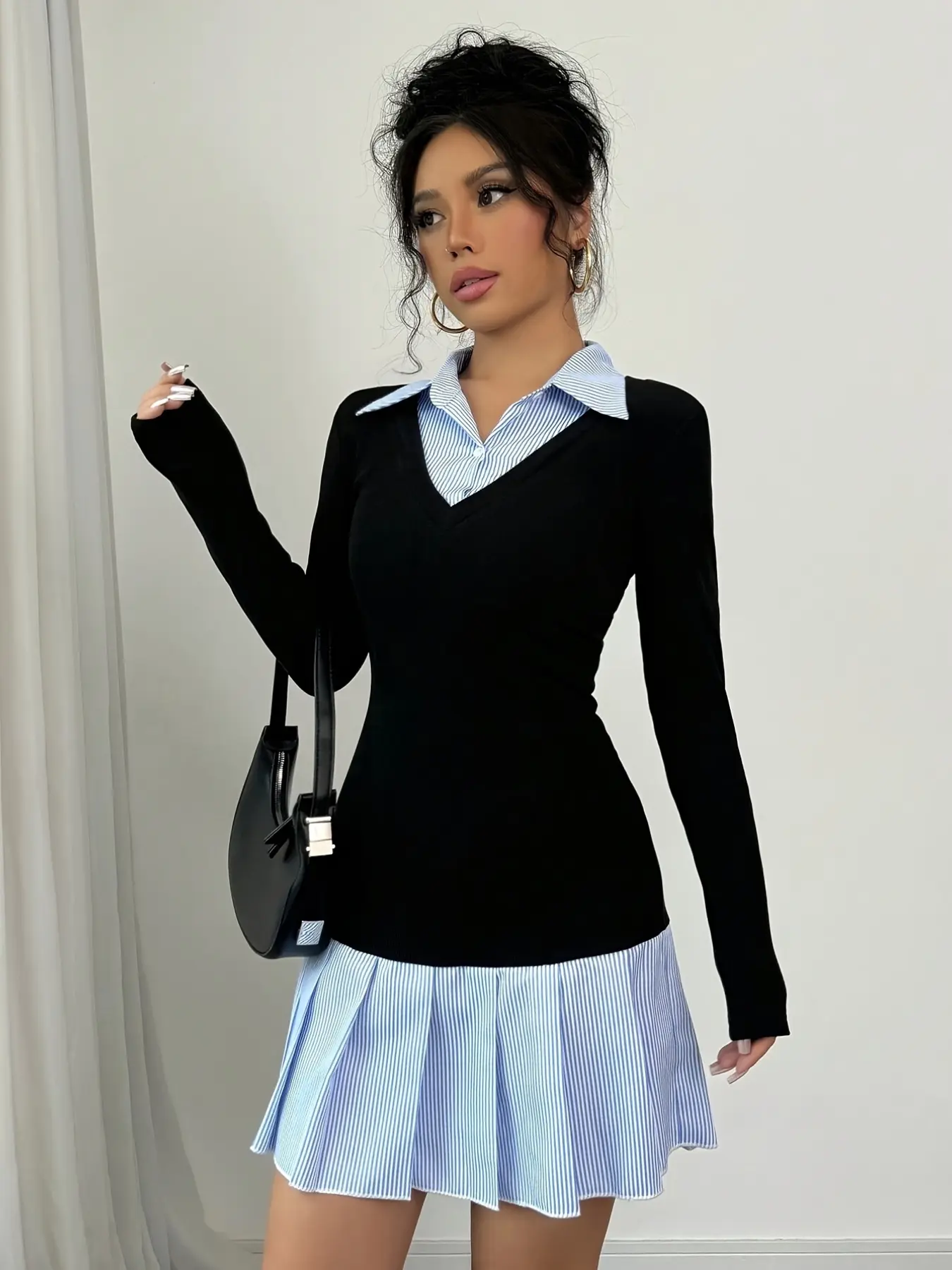 Women's Preppy Style Two-Piece Dress, Casual V-Neck Long Sleeve Knit Layered Striped Pleated Mini Dress, Chic, Fashionable, Feminine and Comfortable