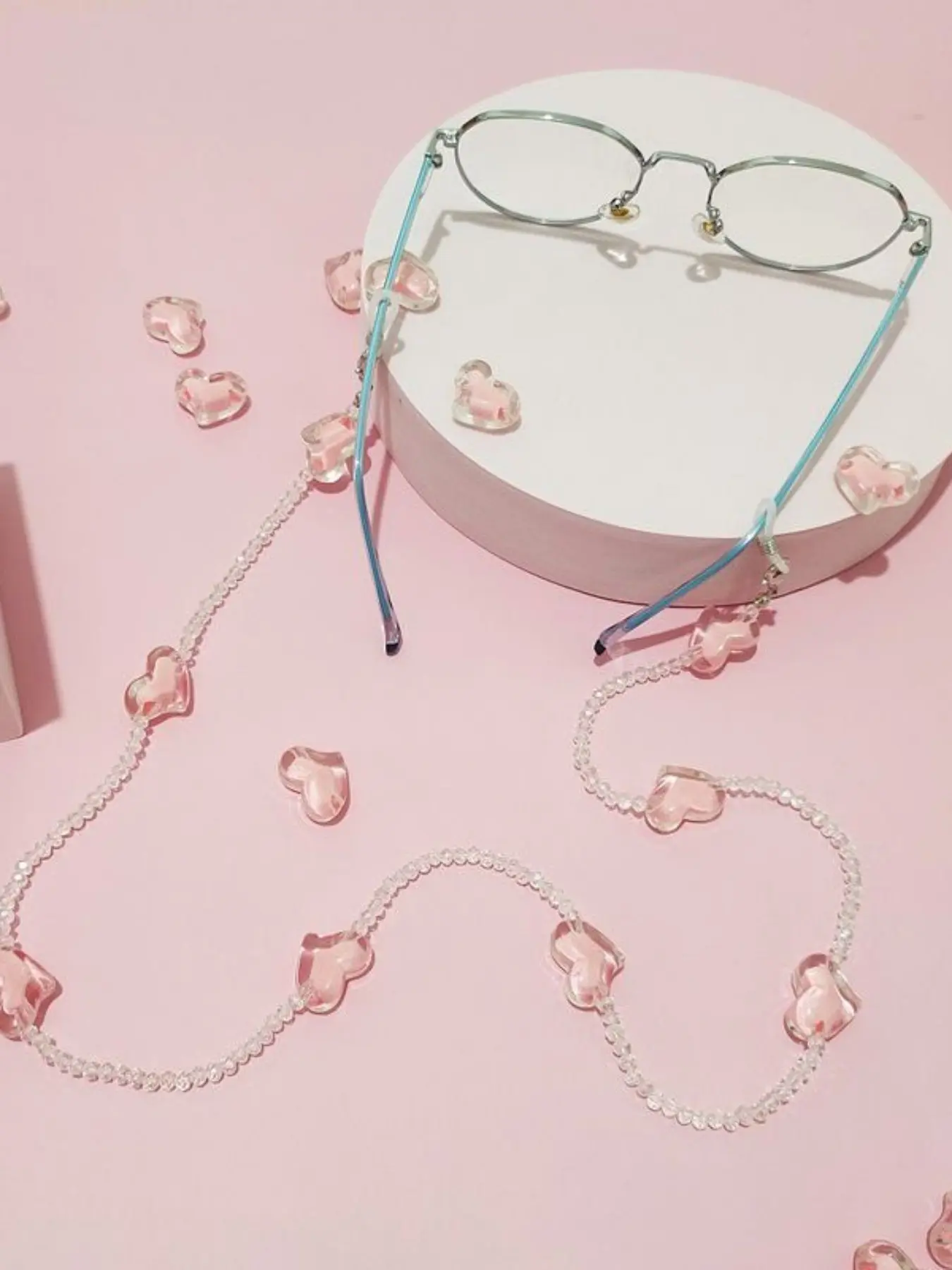 Elegant Crystal  Heart Eyeglass Chain, Non-Slip Mask Strap, Elegant Crystal Design, Suitable for Daily Use and Shopping, Glasses Lanyard, Eyeglass Holders Around Neck