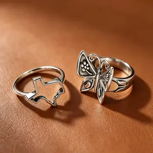1pc Exquisitely elegant and one-of-a-kind Texas Forged Ring and Mariposa Ring, an ideal gift for your beloved girlfriend.- perfect valentine gift。