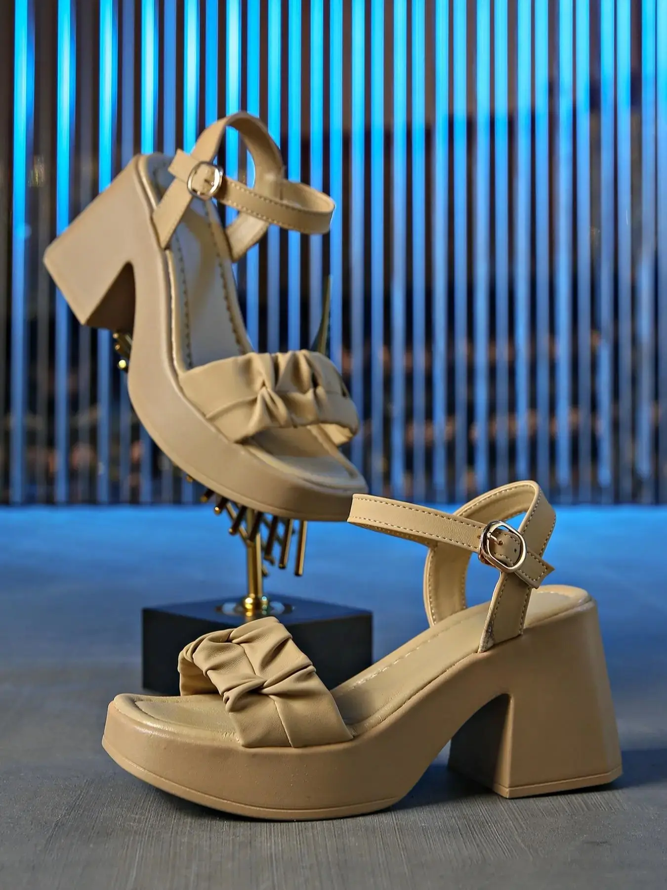 Women's Bowknot Chunky Heel Sandals Square Toe Elegant Party Daily 2026